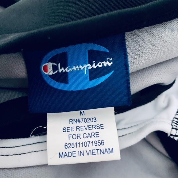 Champion one piece swimsuit - Picture 3 of 6